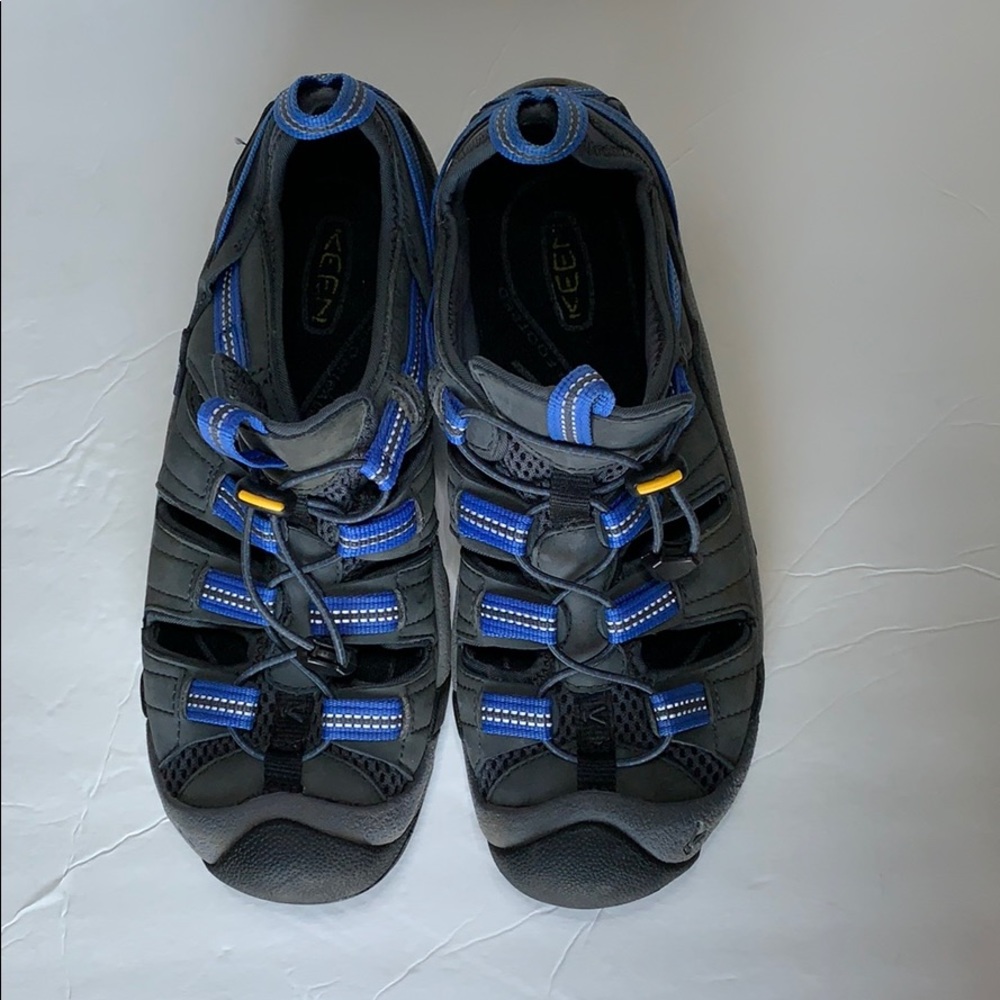 Keen Sandals, 8.5